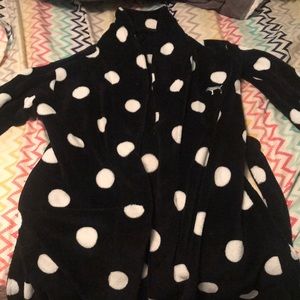 polkadot robe from pink